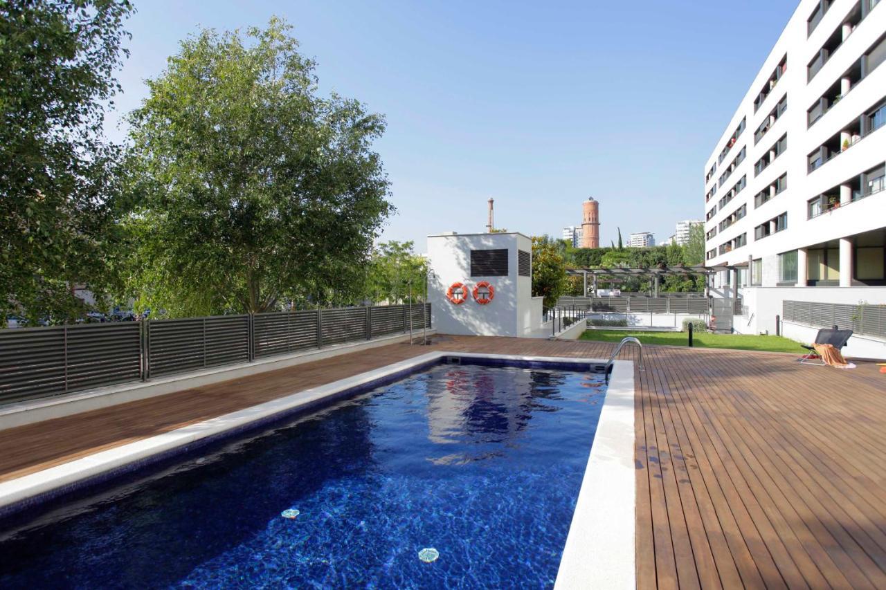 1217 - Pool And Beach Nice Apartment II برشلونة المظهر الخارجي الصورة