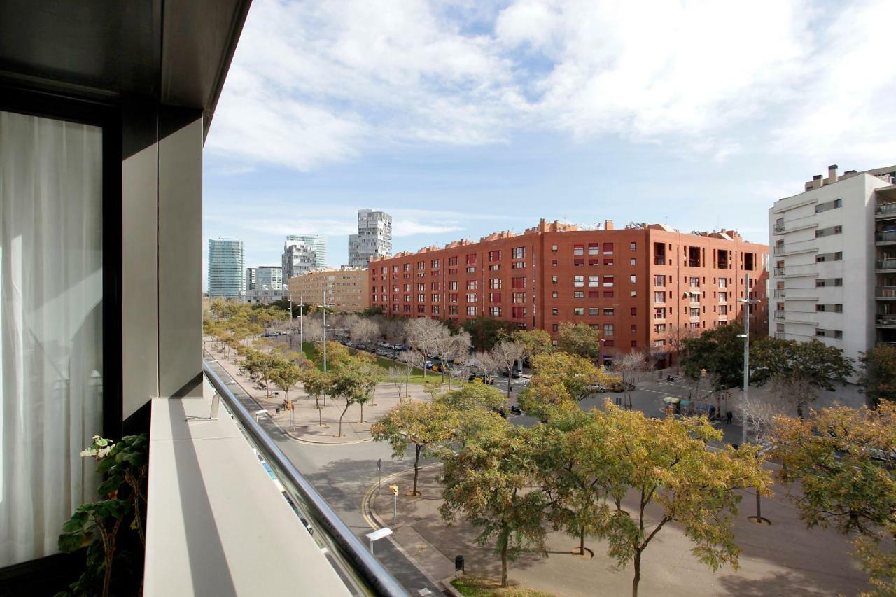 1217 - Pool And Beach Nice Apartment II برشلونة المظهر الخارجي الصورة