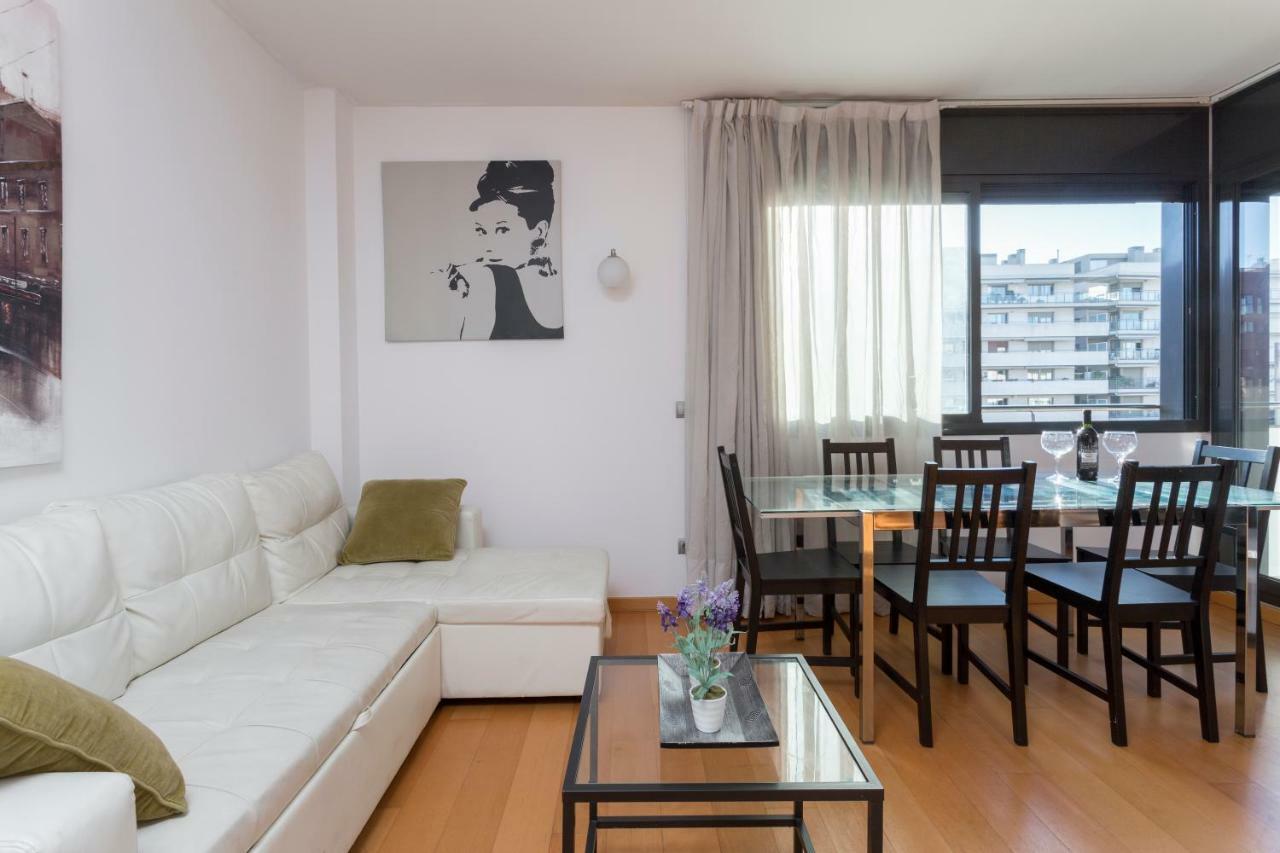 1217 - Pool And Beach Nice Apartment II برشلونة المظهر الخارجي الصورة